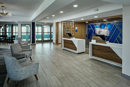 Holiday Inn Express Lewiston image 40